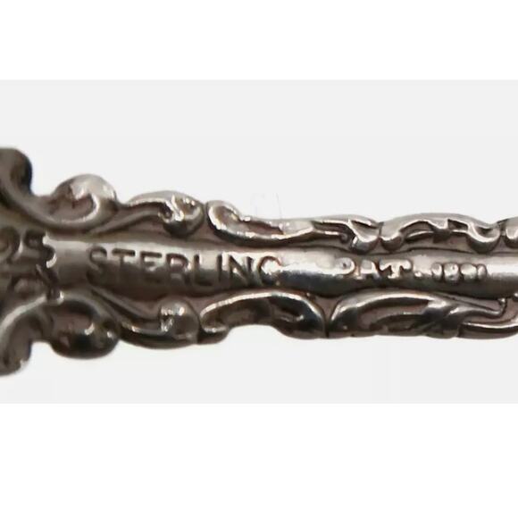 Whiting Louis XV Sterling Silver 1891 Solid Bon Bon Nut Spoon 4 1/2" Party Glam - Picture 2 of 4